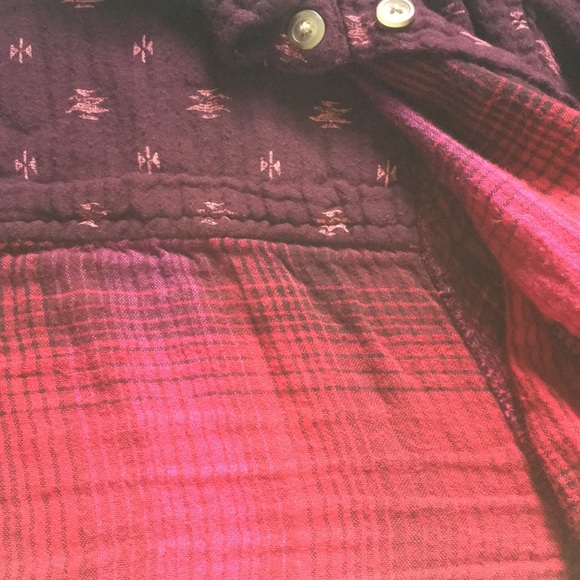 AEO Vintage Boyfriend Button Down size Large - Picture 5 of 7